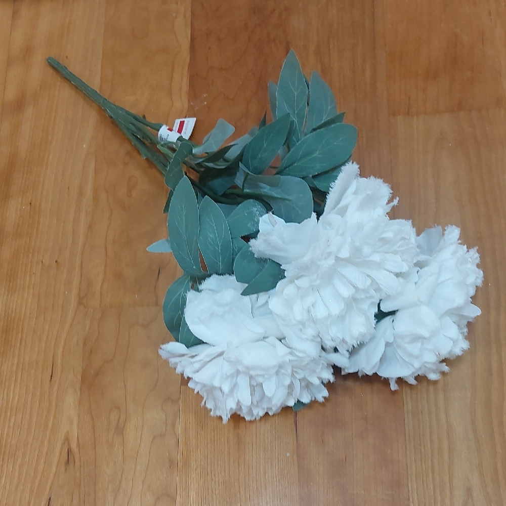 ASHLAND, White Faux PEONIES. Only 3 Stems.